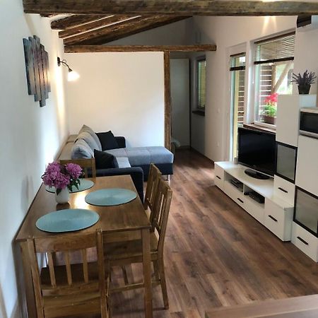 אגר Tulipan Apartman מראה חיצוני תמונה