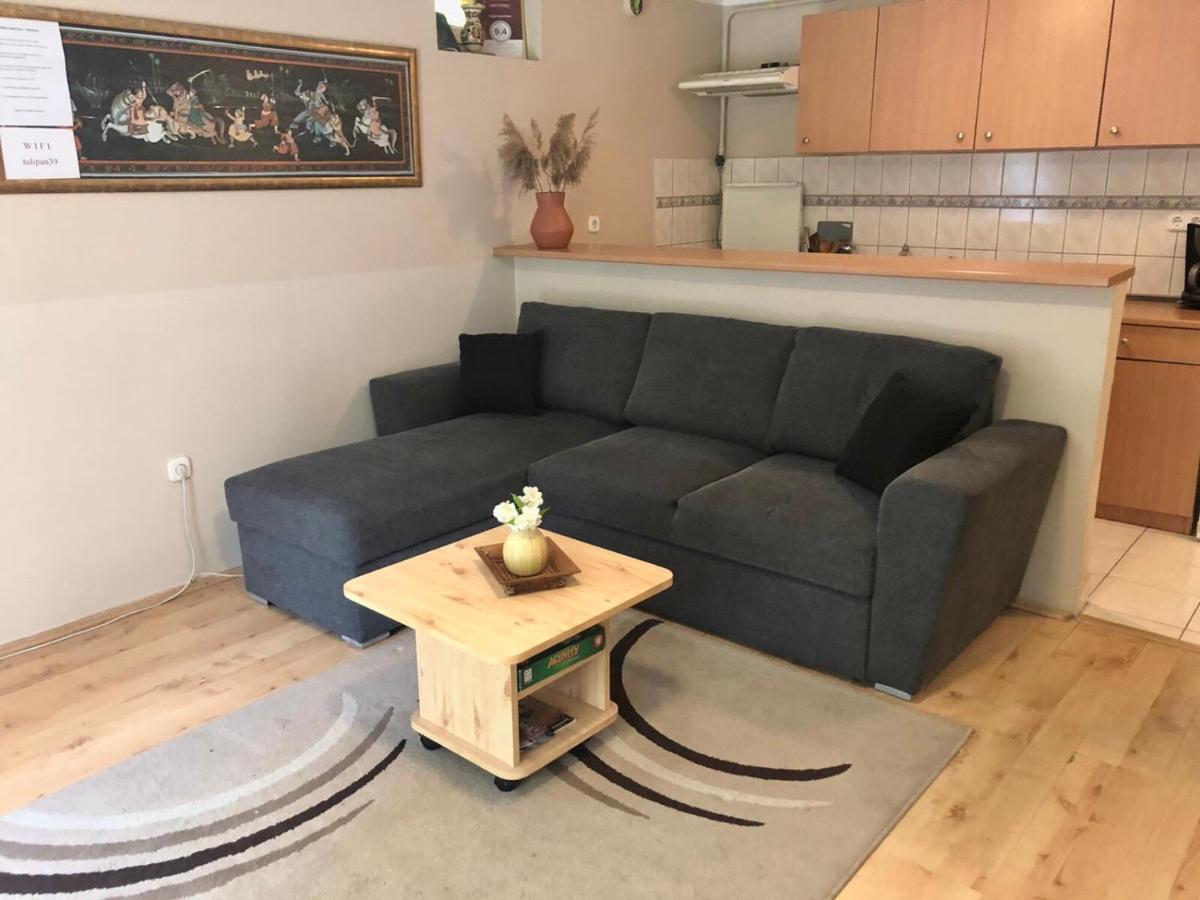 אגר Tulipan Apartman מראה חיצוני תמונה