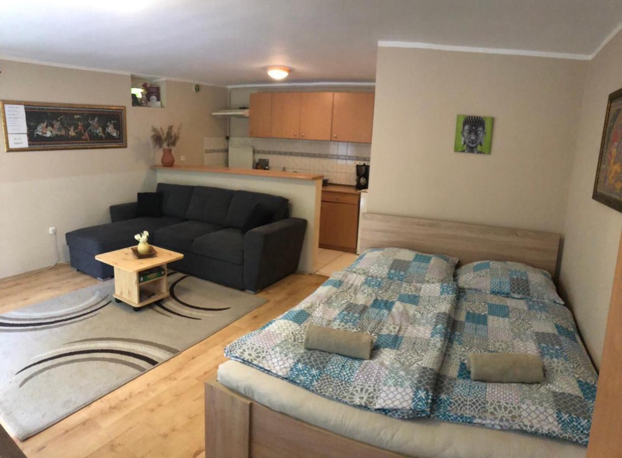 אגר Tulipan Apartman מראה חיצוני תמונה